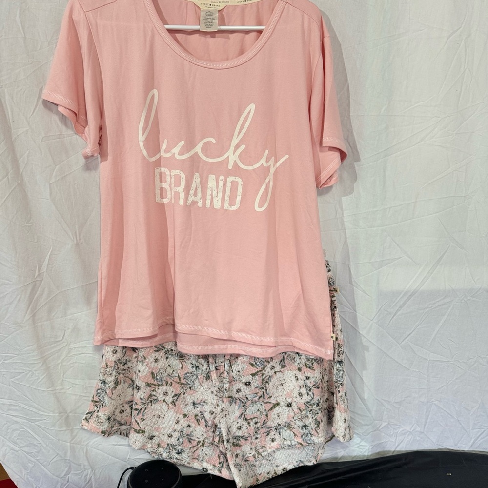 LUCKY &
BRAND pajamas set nwt pink size large